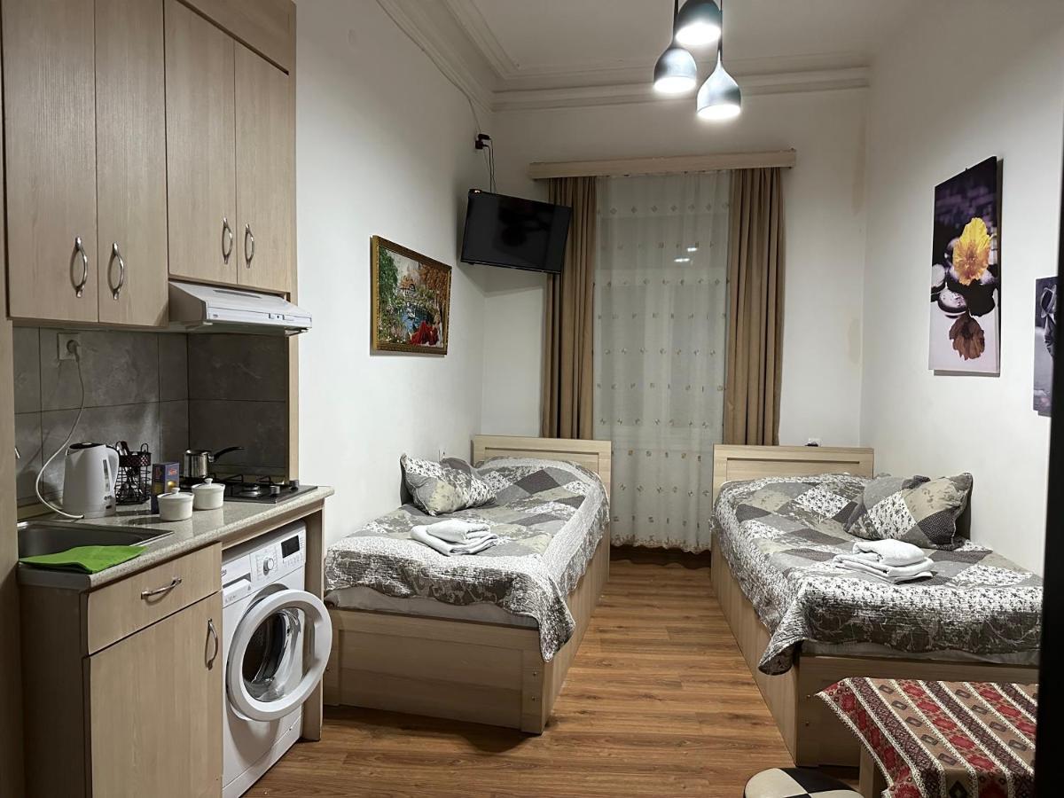 Leselidze Guest House Tbilisi Exterior foto