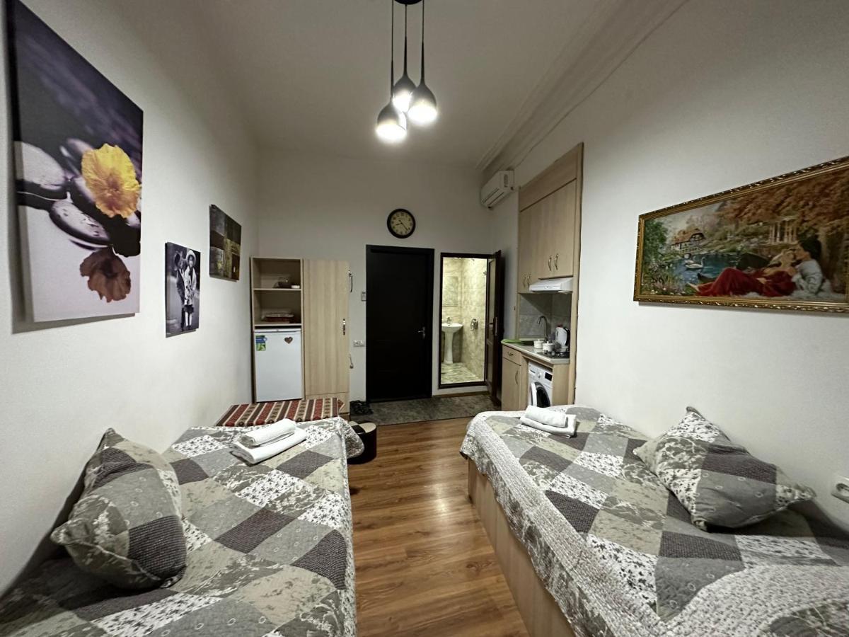 Leselidze Guest House Tbilisi Exterior foto