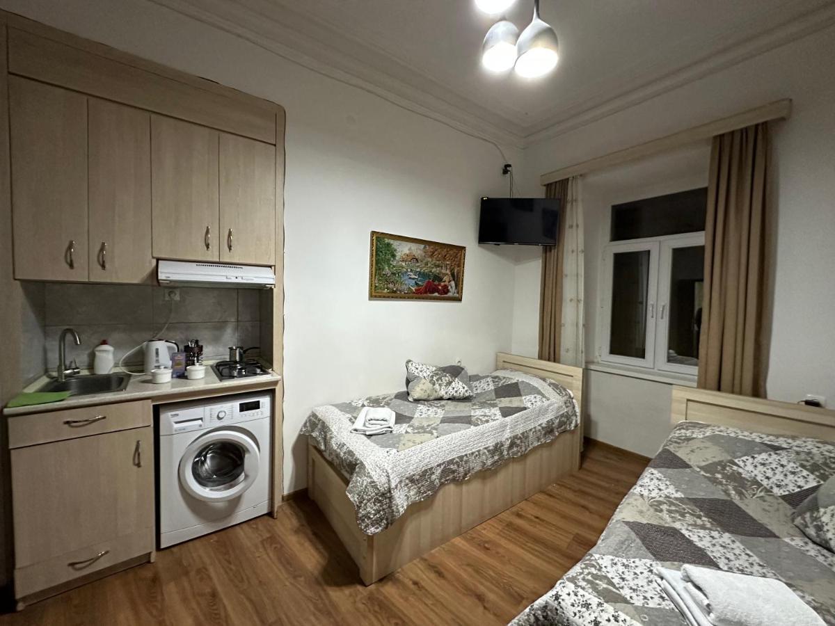 Leselidze Guest House Tbilisi Exterior foto